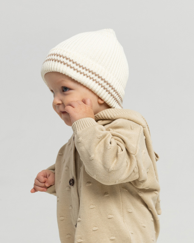 Шапка с отворотом Экрю Фото 1